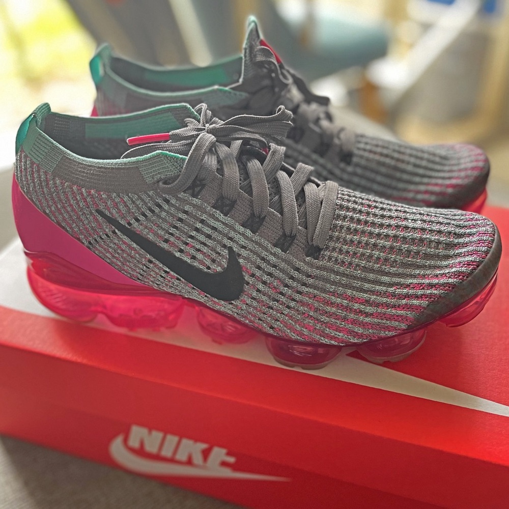✨Nike Vapormax Flynit 3✨ “Like New” Condition